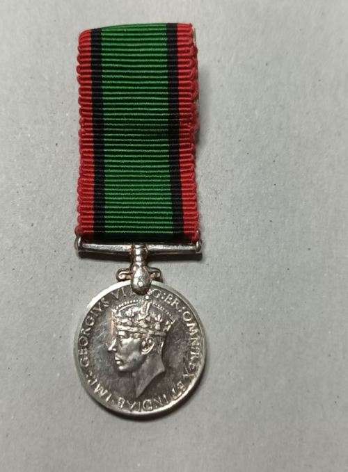 SADF & SANDF SADF Southern Rhodesia War Service Medal Miniature